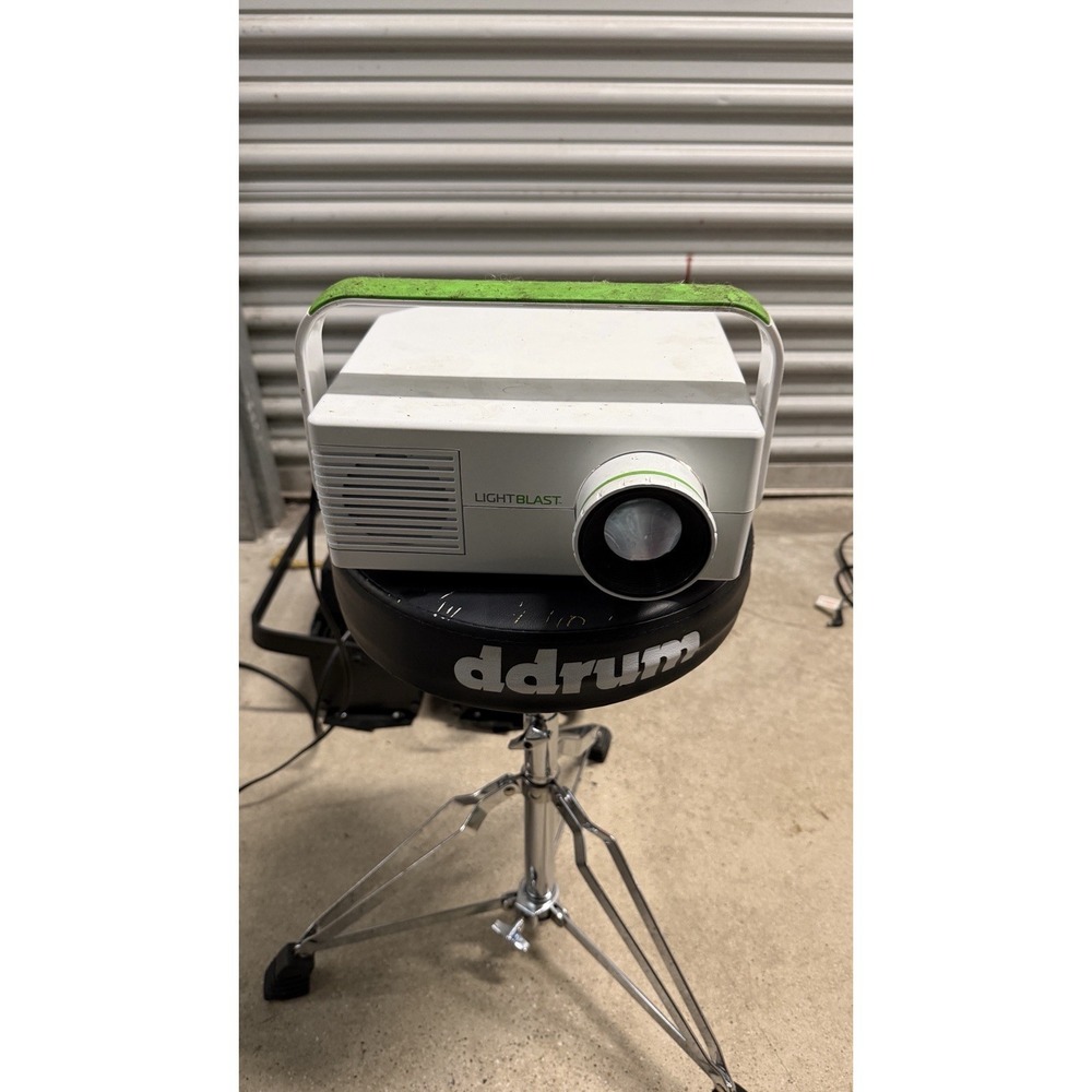 MerchSource LightBlast Projector Entertainment II Tested Works - Picture 3 of 11